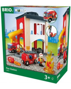 Комлект Brio World - Пожарна станция с аксесоари, 12 части