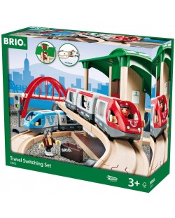 Комплект Brio - Влак с релси и аксесоари, Travel Switching, 42 части
