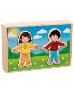 Дървен комплект Goki - Момче и момиче за обличане, в дървена кутия