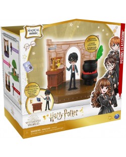 Комплект Spin Master Harry Potter - Кабинет по отвари, с фигурка Хари