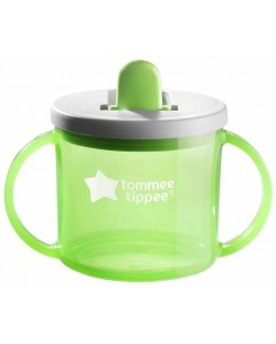Преходна чаша Tommee Tippee - First cup, 4 м+, 190 ml, зелена
