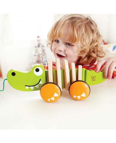 Дървена играчка за дърпане Hape - Крокодил - 2