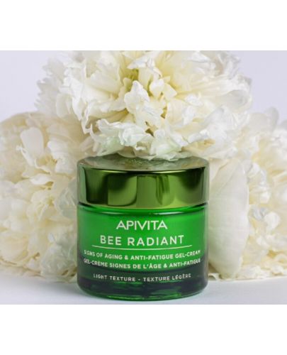 Apivita Bee Radiant&Express Beauty Комплект - Гел-крем, Нощен крем и Маска с алое, 50 + 15 + 2 x 8 ml - 2