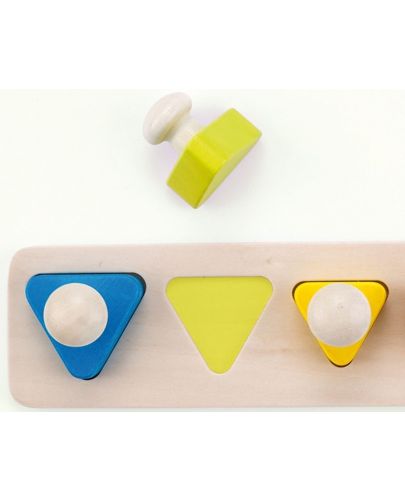 Дървена играчка Andreu toys - С триъгълни части и големи дръжки - 2