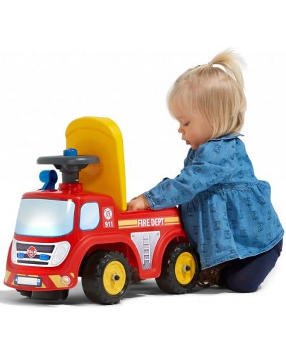 Детски камион с отваряща се седалка Falk - Пожарна кола - 2