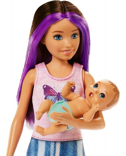Игрален комплект Barbie Skipper - Барби детегледачка с лилави кичури - 5