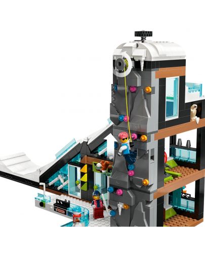 Конструктор LEGO City - Център за ски и катерене (60366) - 5
