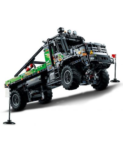 Конструктор Lego Technic - Камион 4x4 Mercedes Benz Zetros (42129) - 6