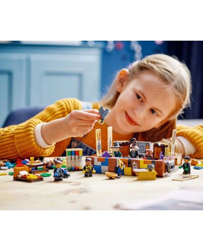 Конструктор Lego Harry Potter - Мистериозният сандък в Хогуортс (76399) - 6