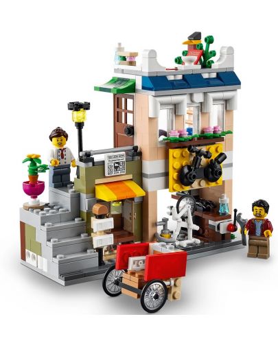 Конструктор Lego Creator 3 в 1 - Магазин за нудълс в центъра (31131) - 3