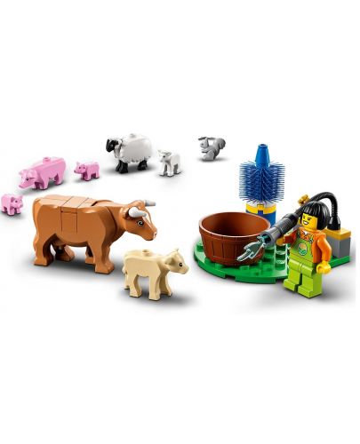 Конструктор Lego City - Хамбар и животни във фермата (60346) - 5