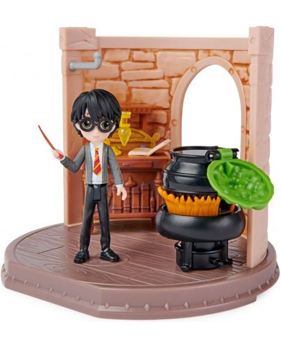 Комплект Spin Master Harry Potter - Кабинет по отвари, с фигурка Хари - 4