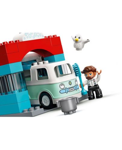 Конструктор Lego Duplo Town - Паркинг и автомивка (10948) - 8