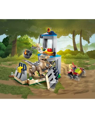 Конструктор LEGO Jurassic World - Бягство на велосираптор (76957) - 5