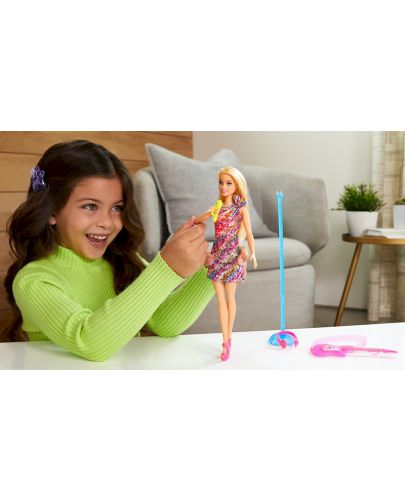 Кукла Mattel Barbie Big City - Барби Malibu, с цветна рокля и аксесоари - 5