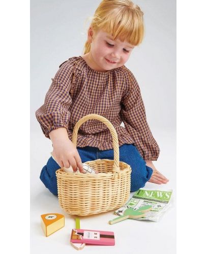 Плетена пазарска кошница Tender Leaf Toys - С продукти и цветя - 5