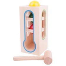 Дървена играчка Bigjigs - Кула с чукче и топчета