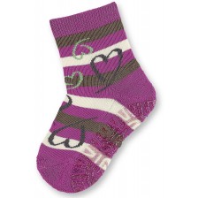 Детски чорапи със силиконова подметка Sterntaler - Със сърца, 25/26 размер, 3-4 години