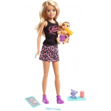 Игрален комплект Barbie Skipper - Барби детегледачка с руса коса