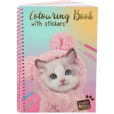 Книжка за оцветяване със стикери Studio Pets - A5, Котето Мауси -1