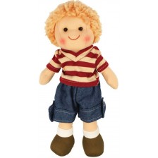 Мека кукла Bigjigs - Хари, с тениска и къси панаталонки, 28 cm 