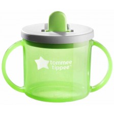 Преходна чаша Tommee Tippee - First cup, 4 м+, 190 ml, зелена