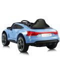 Акумулаторна кола Chipolino - Audi e-Tron, с кожена седалка, синя - 2t