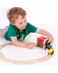 Дървена играчка Bigjigs - Червен тухлен тунел с релса - 5t
