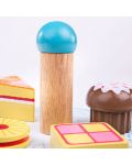 Дървен комплект Bigjigs - Поставка за торта и лакомства, с 9 части - 5t