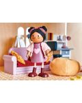 Дървена кукла Tender Leaf Toys - Аяна с коте - 3t
